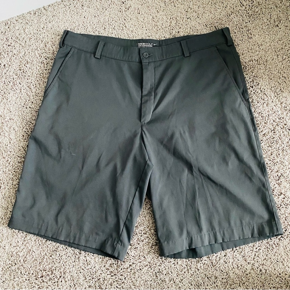 Nike Golf Shorts 36 Waist